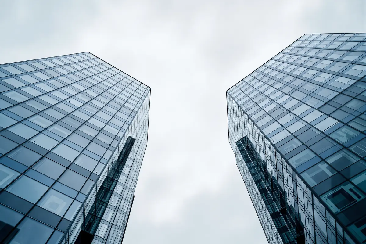 Facades de tours de bureaux, illustration credit prive