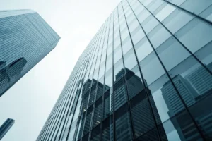 Record du CAC 40 : à 8 666 points, l&rsquo;indice parisien doit désormais sa hausse à l&rsquo;industrie et aux banques